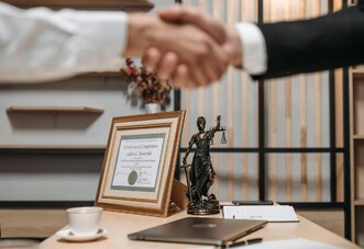 Юрист в Грозном: юридические услуги по доступным ценам