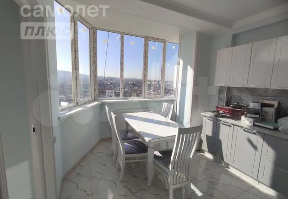 3-к. квартира, 70 м², 10/10 эт.-579765-164