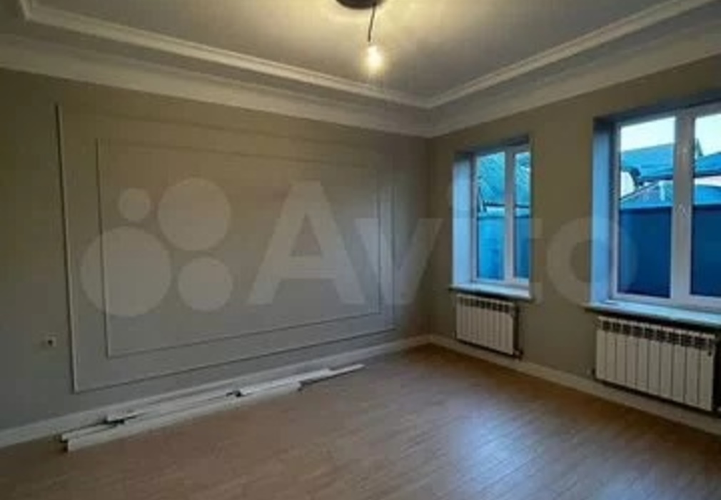 Дом 450 м² на участке 10 сот.-986989-184