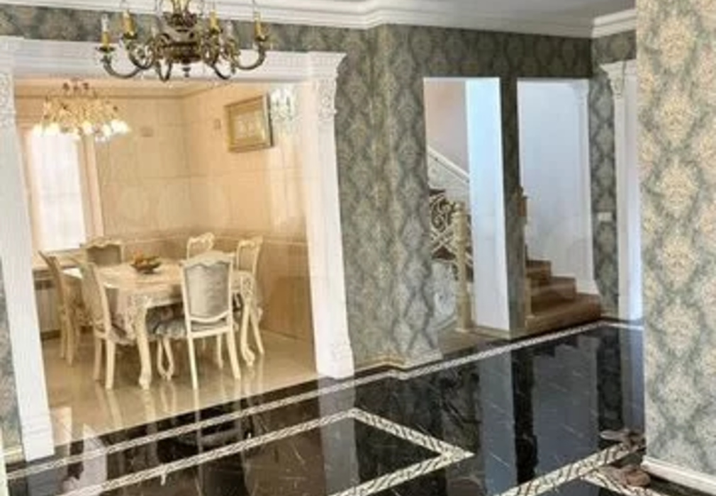 Дом 550 м² на участке 4,4 сот.-1018239-203