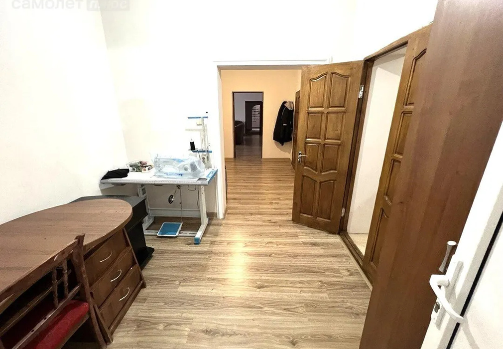 дом, 746,7 м²-1658990-258