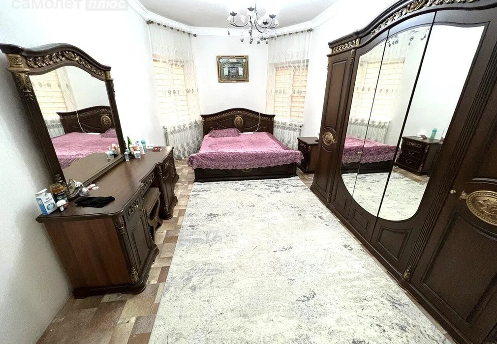 дом, 746,7 м²-1658990-270