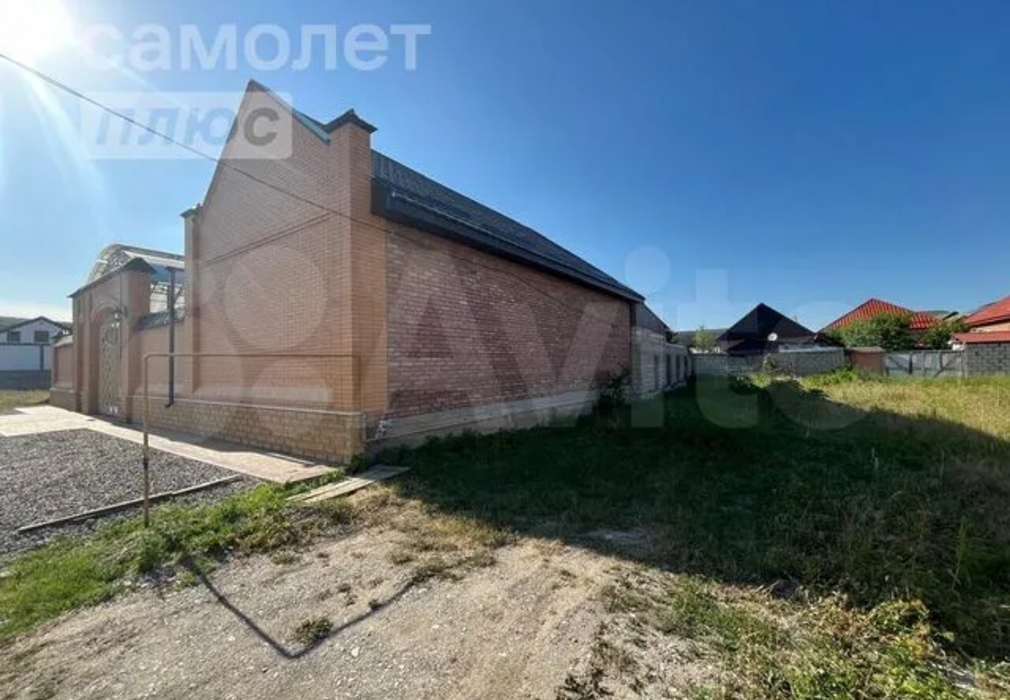 Дом 210 м² на участке 7,5 сот.-998573-320